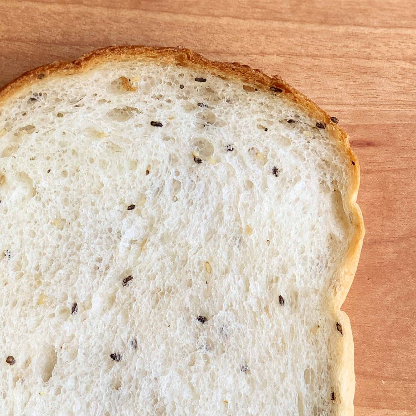 胡麻の食パン